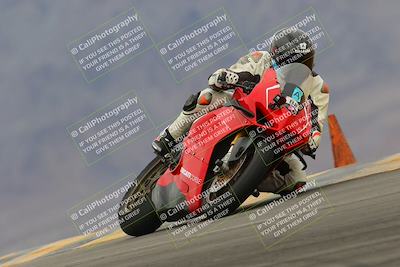 media/Jan-15-2023-SoCal Trackdays (Sun) [[c1237a034a]]/Turn 9 (2pm)/